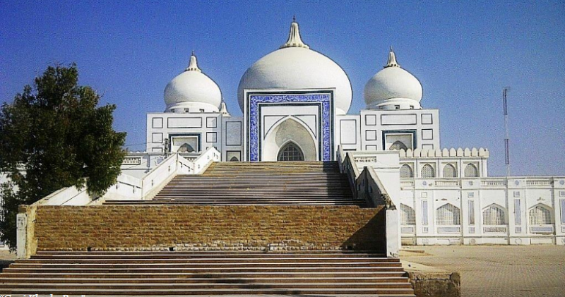 Tour Packages from Larkana